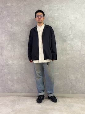 「URBAN RESEARCH DOORS（アーバンリサーチドアーズ）のSTILL BY HAND　GARMENTDYE BANDCOLLAR SHIRTS（シャツ/ブラウス、ホワイト系）」を使った、TAKUMA ENOMOTOさん（メンズ・173cm）の秋コーディネート