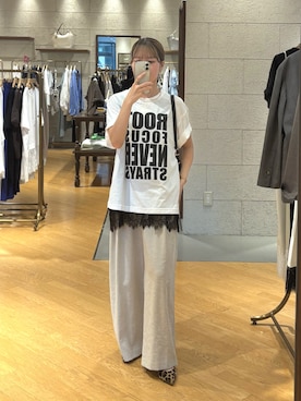 「RIVE DROITE（リヴドロワ）の【接触冷感】アソートロゴTee（夏服）（Tシャツ/カットソー、ホワイト系）」を使った、mhoo000さん（レディース・156cm）の夏コーディネート