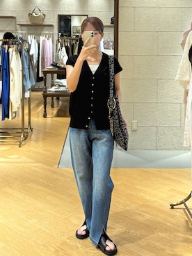 「RIVE DROITE（リヴドロワ）の【接触冷感/UVカット/ウォッシャブル】クールタッチUV Vネックベスト（Knitwear、ブラック系）」を使った、mhoo000さん（レディース・156cm）の夏コーディネート
