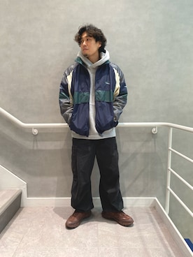 「アイテム（スニーカー）」を使った、KOYAさん（メンズ・173cm）の冬コーディネート