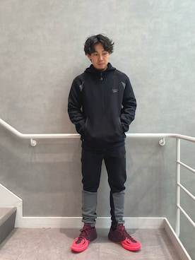 「アイテム（アウトドア/スポーツ）」を使った、KOYAさん（メンズ・173cm）の秋コーディネート