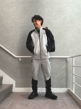 「アイテム（アウトドア/スポーツ）」を使った、KOYAさん（メンズ・173cm）の秋コーディネート
