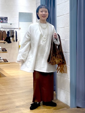 「LOWRYS FARM（ローリーズファーム）のパールタレンネックレス　249411（ネックレス）」を使った、omizo555さん（レディース・153cm・20代）の秋コーディネート