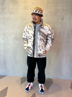 「Reebok（リーボック）のアイテム（ジャケット/アウター）」を使った、SASAさん（メンズ・179cm）の秋コーディネート