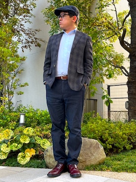 「アイテム（ビジネスシャツ）」を使った、melOnさん（メンズ・173cm）の秋コーディネート