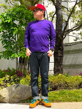 「FRUIT OF THE LOOM（フルーツオブザルーム）のFRUIT OF THE LOOM / フルーツオブザルーム ベーシック クルーネック 長袖Tシャツ（Tシャツ/カットソー、パープル系）」を使った、melOnさん（メンズ・173cm）の春コーディネート