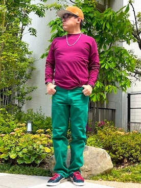 「GILDAN（ギルダン）の【お気に入り数7万人突破】GILDAN(ギルダン) /ベーシックロングスリーブTシャツ コットン100% ビッグ シルエット スーパーオーバー サイズカラバリ豊富 長袖 ロンT 6.0オンス（Tシャツ/カットソー、レッド系）」を使った、melOnさん（メンズ・173cm）の春コーディネート