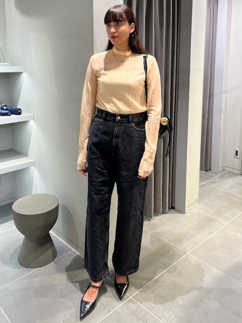 限定値下げ【極美品】ELENDEEK タックフォルムデニムワイドパンツ 01 ELENDEEK（エレンディーク）の「タックフォルムデニムパンツ