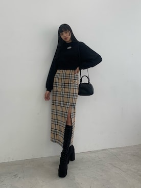「EMODA」｜「アイテム（スウェット）」を使った、パニラガオパオリン (ELENDEEK)さん（レディース・167cm）の冬コーディネート