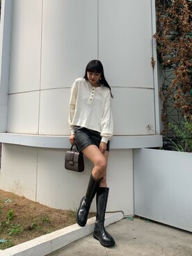 「EMODA（エモダ）のトラックソールロングブーツ（ブーツ）」を使った、パニラガオパオリン (ELENDEEK)さん（レディース・167cm）の秋コーディネート