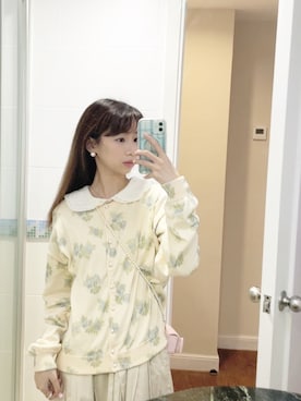 「AMBIDEX（アンビデックス）のアイテム（トップス）」を使った、夏日限定鮮梨派さん（レディース・159cm）の春コーディネート