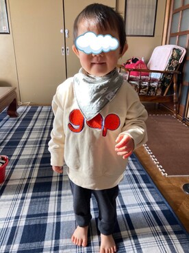 「アイテム（スタイ/よだれかけ、グレー系）」を使った、chiyori421さん（キッズ・70cm）の冬コーディネート