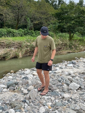 「havaianas（ハワイアナス）のアイテム（サンダル）」を使った、たこさん（メンズ・175cm）の秋コーディネート