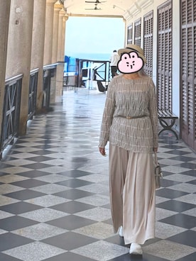 「DELVAUX（デルボー）のアイテム（トートバッグ、シルバー系）」を使った、Mujer felizさん（レディース・158cm）の春コーディネート