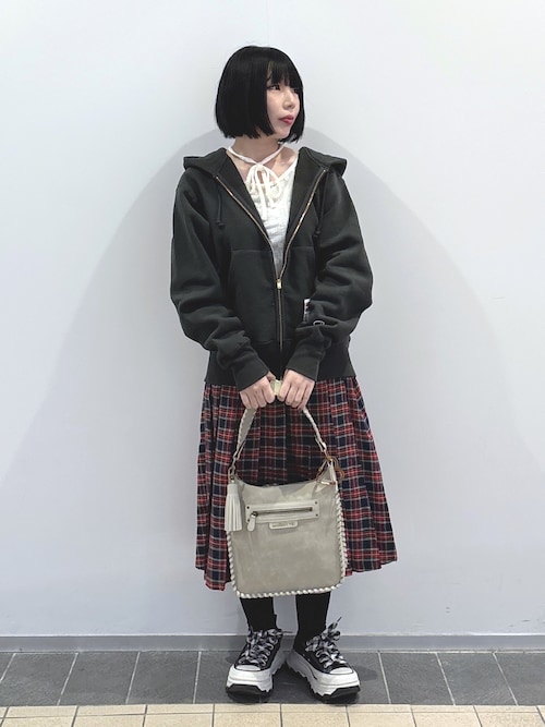 Championのトップスを使ったコーディネート(ZOZOTOWN Yahoo!店