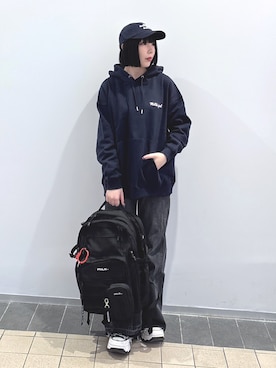 「アイテム（パーカー）」を使った、MOMOさん（レディース・150cm）の冬コーディネート