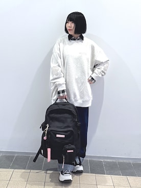 「アイテム（キーホルダー）」を使った、MOMOさん（レディース・150cm）の秋コーディネート