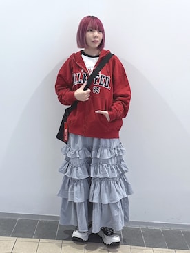 「アイテム（パーカー）」を使った、MOMOさん（レディース・150cm）の秋コーディネート