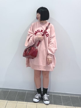 「MILKFED.」｜「アイテム（スウェット）」を使った、MOMOさん（レディース・150cm）の秋コーディネート