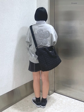 「MILKFED.」｜「アイテム（スウェット）」を使った、MOMOさん（レディース・150cm）の秋コーディネート