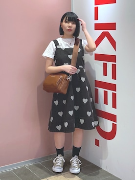 「いいね&フォロー よろしくお願いします☺︎」｜「アイテム（アクセサリー）」を使った、MOMOさん（レディース・150cm）の春コーディネート