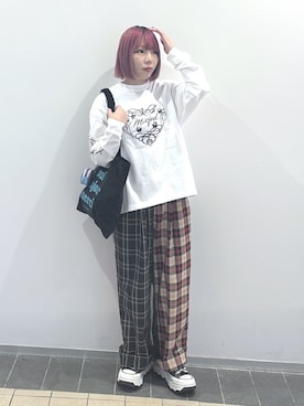 「アイテム（財布/小物）」を使った、MOMOさん（レディース・150cm）の秋コーディネート