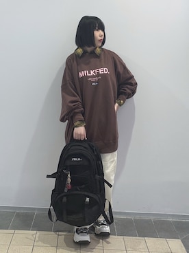 「アイテム（キーホルダー）」を使った、MOMOさん（レディース・150cm）の秋コーディネート