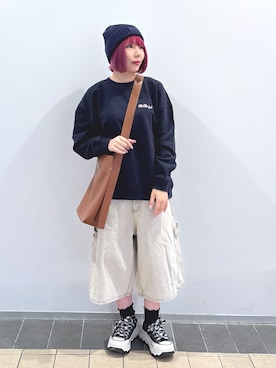 「アイテム（ニットキャップ/ビーニー）」を使った、MOMOさん（レディース・150cm）の秋コーディネート