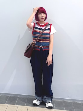 「アイテム（キーホルダー）」を使った、MOMOさん（レディース・150cm）の秋コーディネート