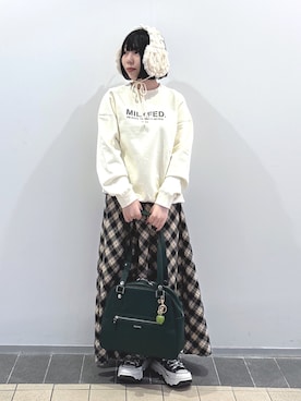 「アイテム（キーホルダー）」を使った、MOMOさん（レディース・150cm）の冬コーディネート