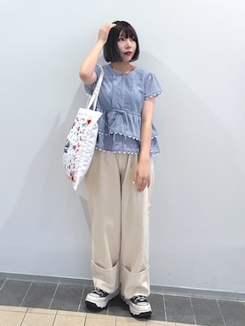 「アイテム（トートバッグ）」を使った、MOMOさん（レディース・150cm）の夏コーディネート