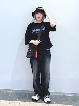 「Champion（チャンピオン）のアイテム」を使った、MOMOさん（レディース・150cm）の夏コーディネート