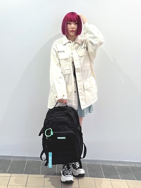「アイテム（バックパック/リュック）」を使った、MOMOさん（レディース・150cm）の秋コーディネート