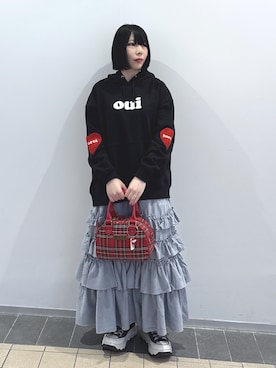 「アイテム（キーホルダー）」を使った、MOMOさん（レディース・150cm）の秋コーディネート