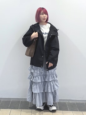 「アイテム（マウンテンパーカー）」を使った、MOMOさん（レディース・150cm）の秋コーディネート