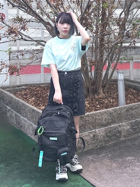 「アイテム（財布/小物、グリーン系）」を使った、MOMOさん（レディース・150cm）の夏コーディネート