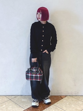 「アイテム（キーホルダー）」を使った、MOMOさん（レディース・150cm）の秋コーディネート