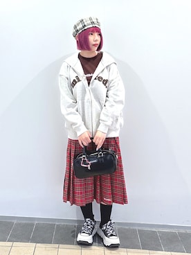 「アイテム（財布/小物）」を使った、MOMOさん（レディース・150cm）の秋コーディネート