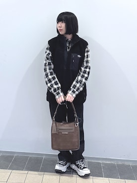 「アイテム（キーホルダー）」を使った、MOMOさん（レディース・150cm）の冬コーディネート