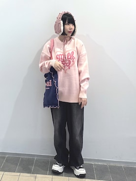 「MILKFED.（ミルクフェド）のRUFFLE TOTE BAG（トートバッグ）」を使った、MOMOさん（レディース・150cm）の秋コーディネート