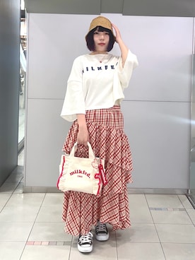 「ショート丈トップス」｜「アイテム（財布/小物）」を使った、MOMOさん（レディース・150cm）の夏コーディネート