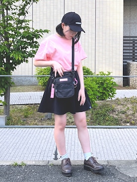 「キャップ女子」｜「アイテム（財布/小物）」を使った、MOMOさん（レディース・150cm）の春コーディネート