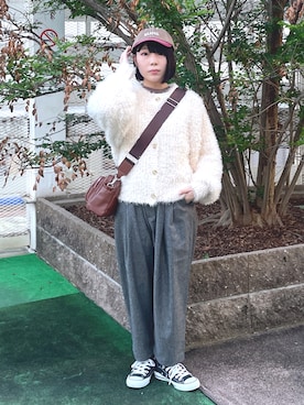 「いいね&フォロー よろしくお願いします☺︎」｜「アイテム（キャップ）」を使った、MOMOさん（レディース・150cm）の秋コーディネート
