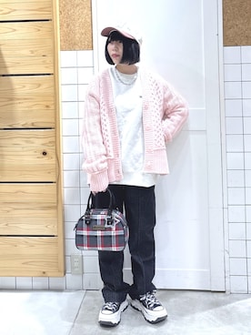 「アイテム（キーホルダー）」を使った、MOMOさん（レディース・150cm）の冬コーディネート