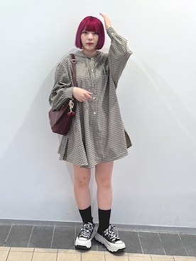 「アイテム（財布/小物）」を使った、MOMOさん（レディース・150cm）の秋コーディネート