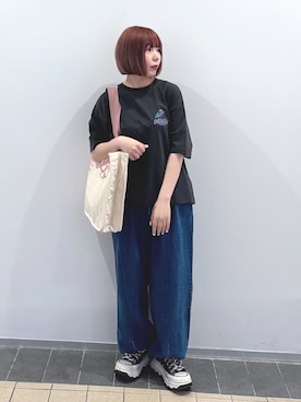 「アイテム（財布/小物、ピンク系）」を使った、MOMOさん（レディース・150cm）の夏コーディネート