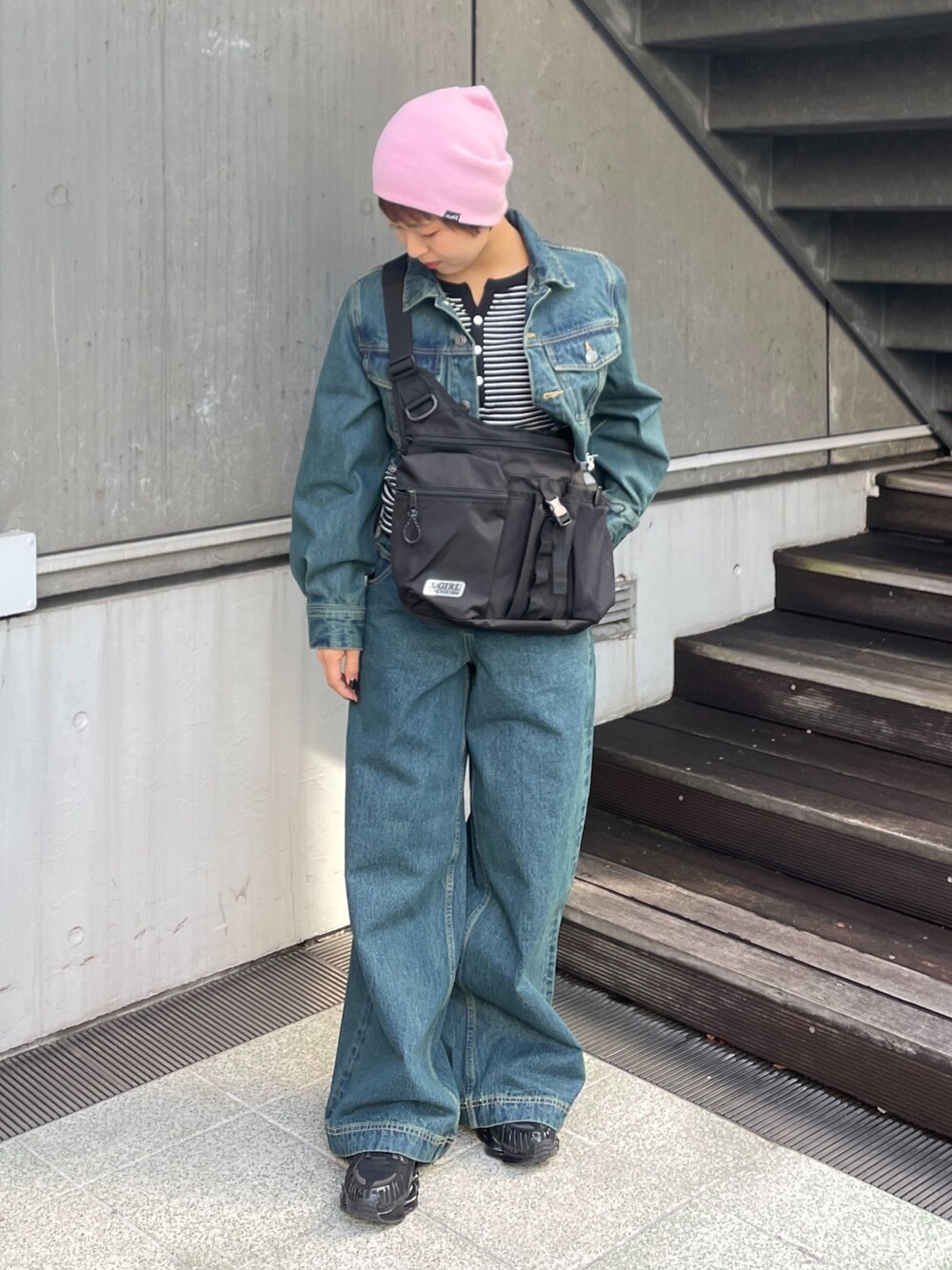 X-girlのアイテムを使った「デニムセットアップ」の人気
