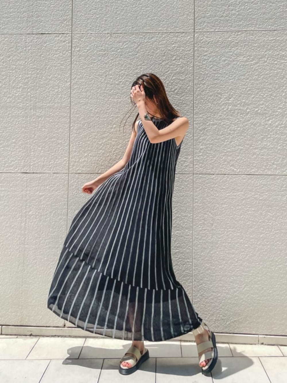 ラグナムーン 岩間恵さん着用 完売 ワンピース