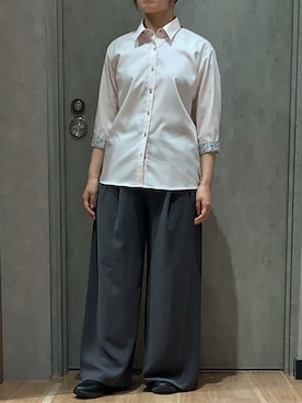 「TOKYO SHIRTS（トウキョウシャツ）の【超形態安定】 形態安定ノンアイロン レギュラー 7分袖ビジネスワイシャツ（ビジネスシャツ、ピンク系）」を使った、BRICK HOUSE by Tokyo Shirts 札幌発寒イオンモール店さん（レディース・156cm）の夏コーディネート