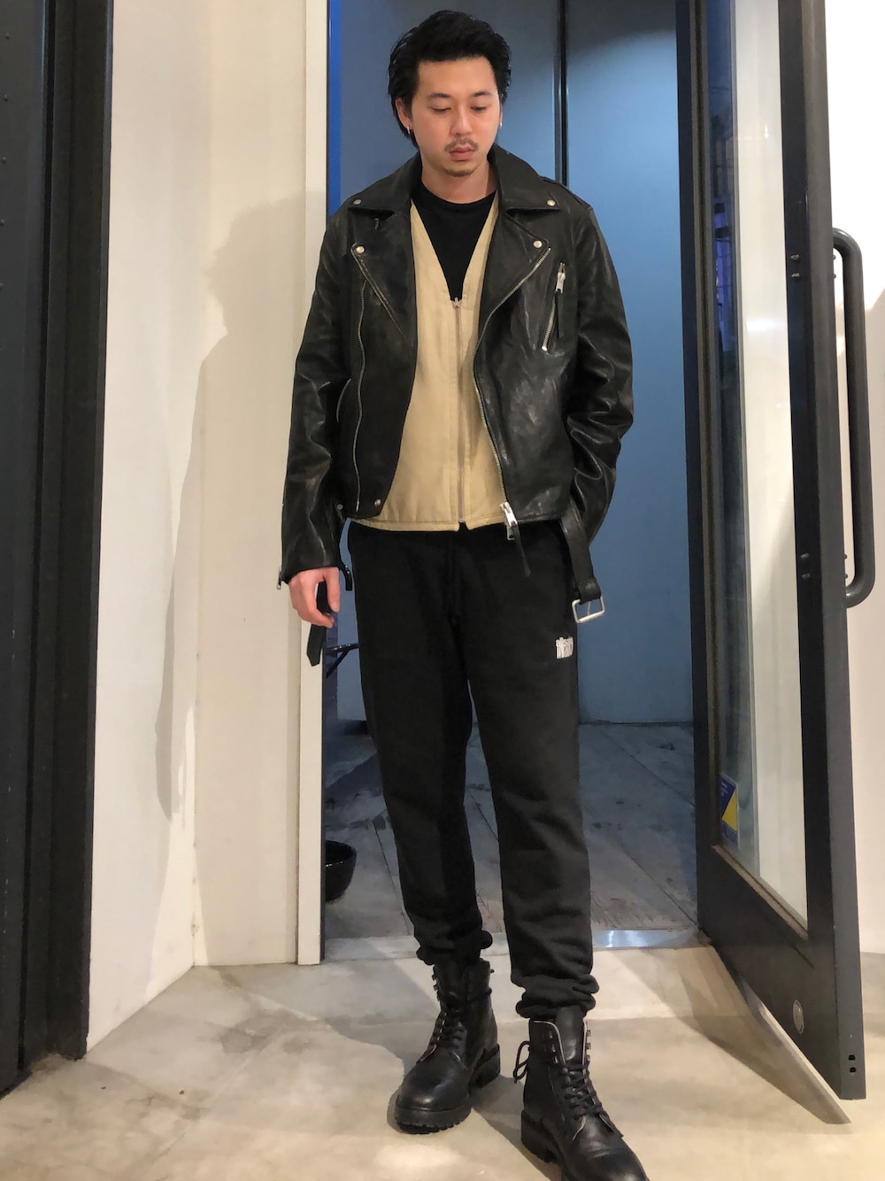 Reggie(ALLSAINTS)｜ALLSAINTSのライダースジャケットを使った
